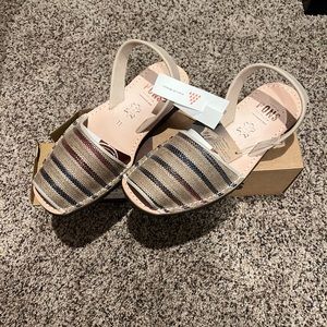 Pons Avarcas size 11 NWT TC.Natur color